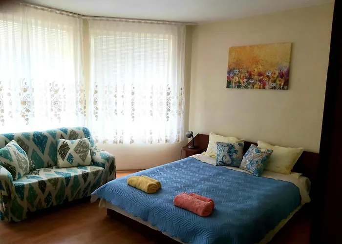 за гости русинови Gæstehus Tsarevo