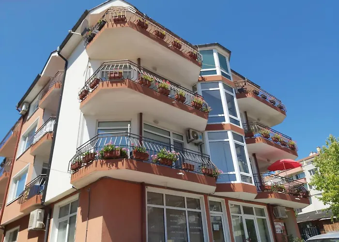 Gæstehus за гости русинови 3*